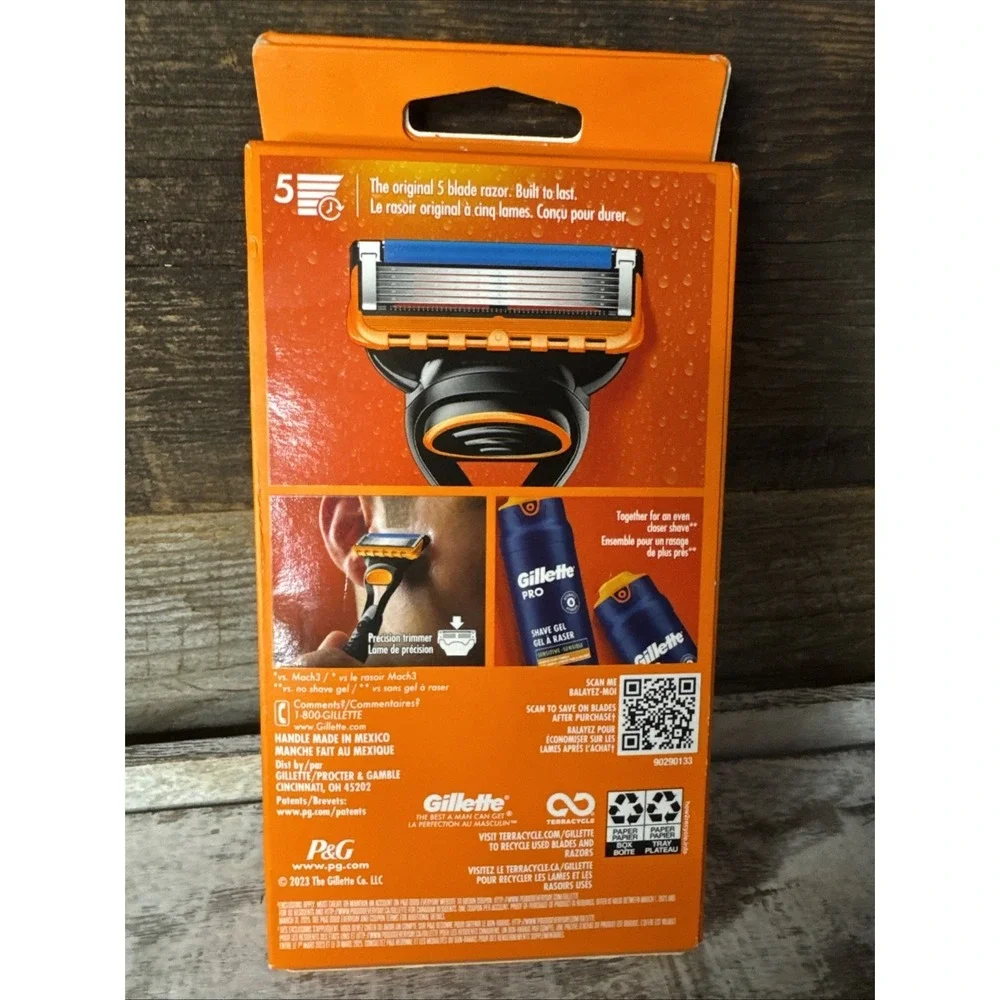 Gillette Fusion5 ProShield Razor Handle + 2 Blade‎ Refills NEW | MSRP = $17